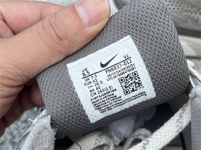 Authentic Nike P-6000 Shoes-003