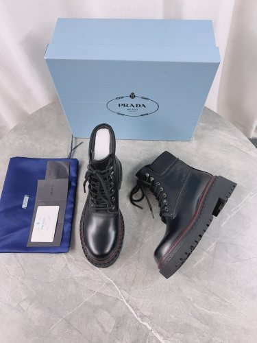 Prada women shoes 1：1 quality-567