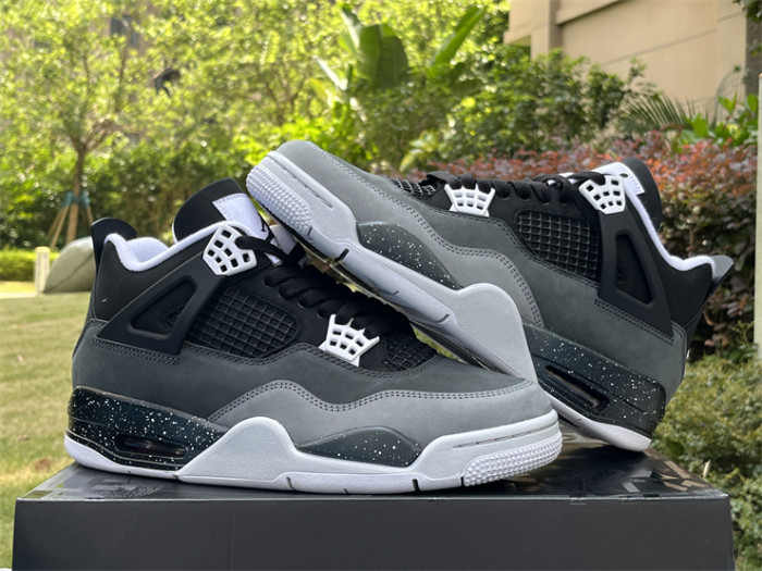 Authentic Air Jordan 4 “Fear” 2024