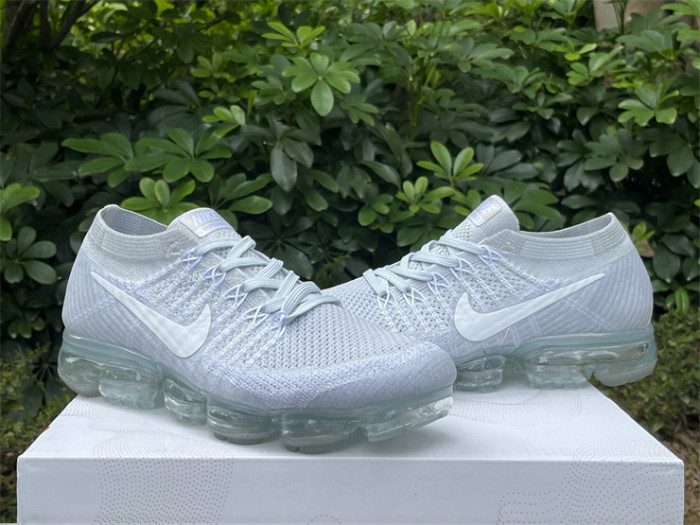 Authentic Nike Air VaporMax Triple White