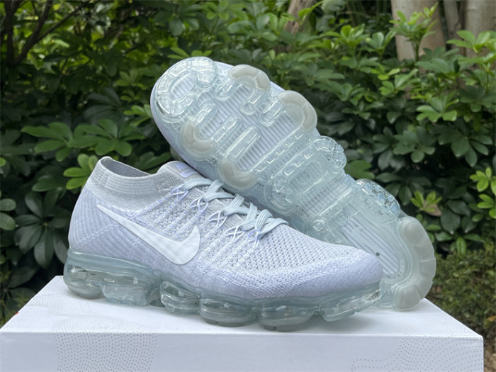 Authentic Nike Air VaporMax Triple White
