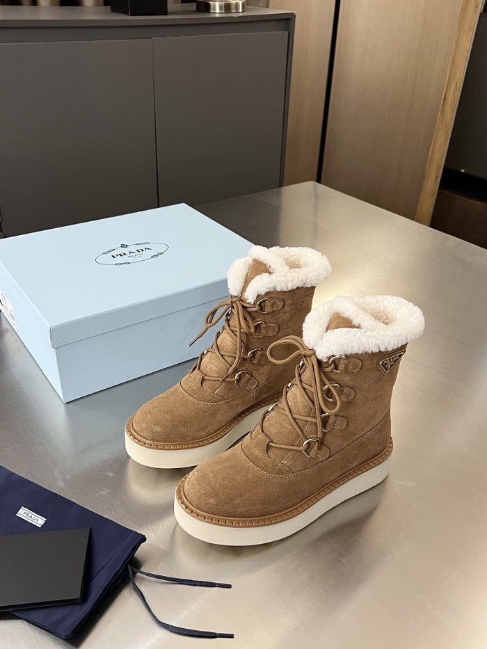 Prada women shoes 1：1 quality-572