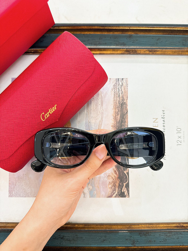 Cartier Sunglasses AAAA-6072