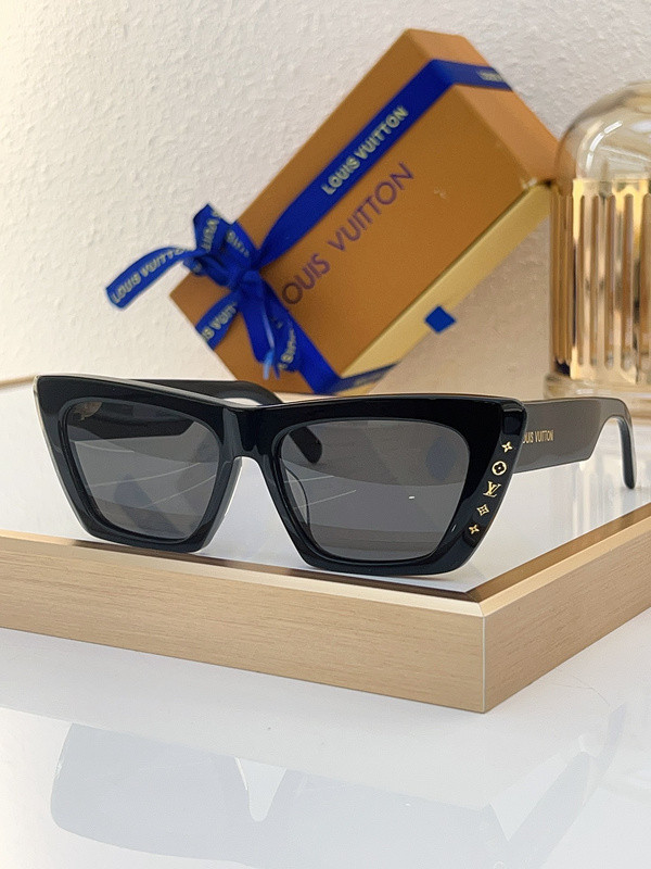 LV Sunglasses AAAA-4861