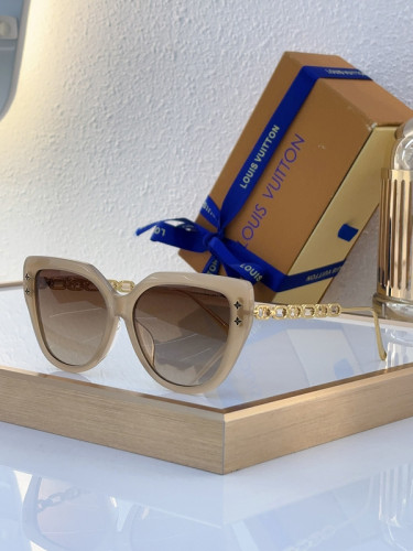 LV Sunglasses AAAA-4731