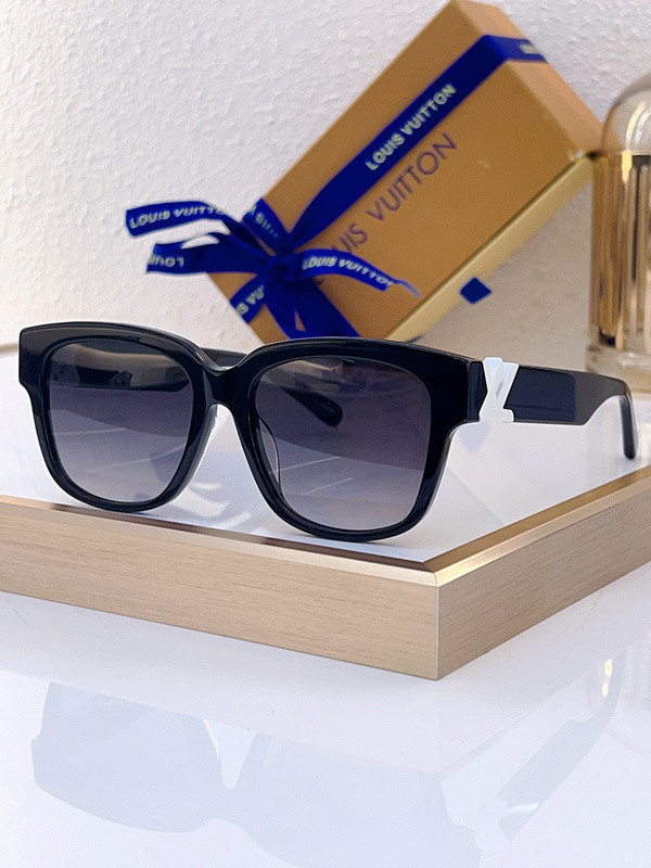 LV Sunglasses AAAA-4873