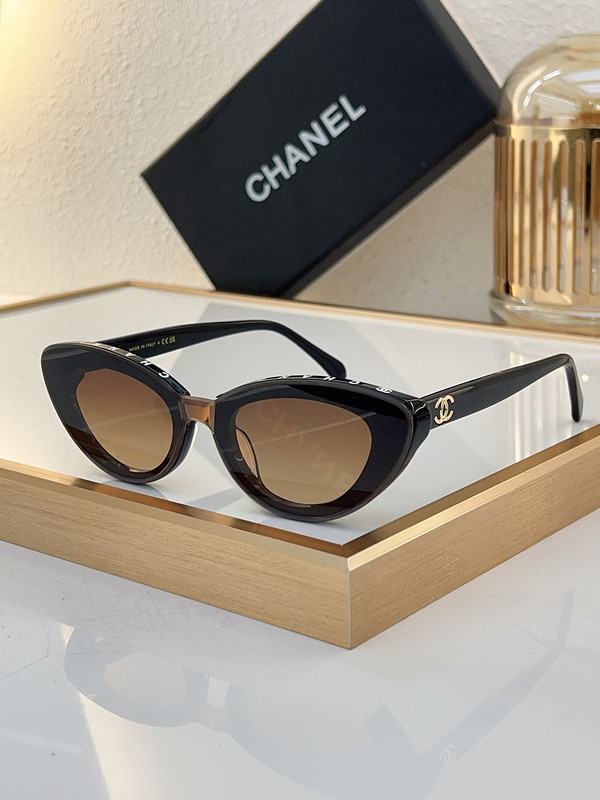 CHNL Sunglasses AAAA-4210
