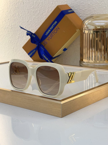 LV Sunglasses AAAA-4759