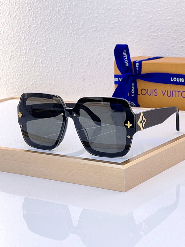 LV Sunglasses AAAA-4692