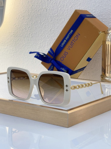 LV Sunglasses AAAA-4736