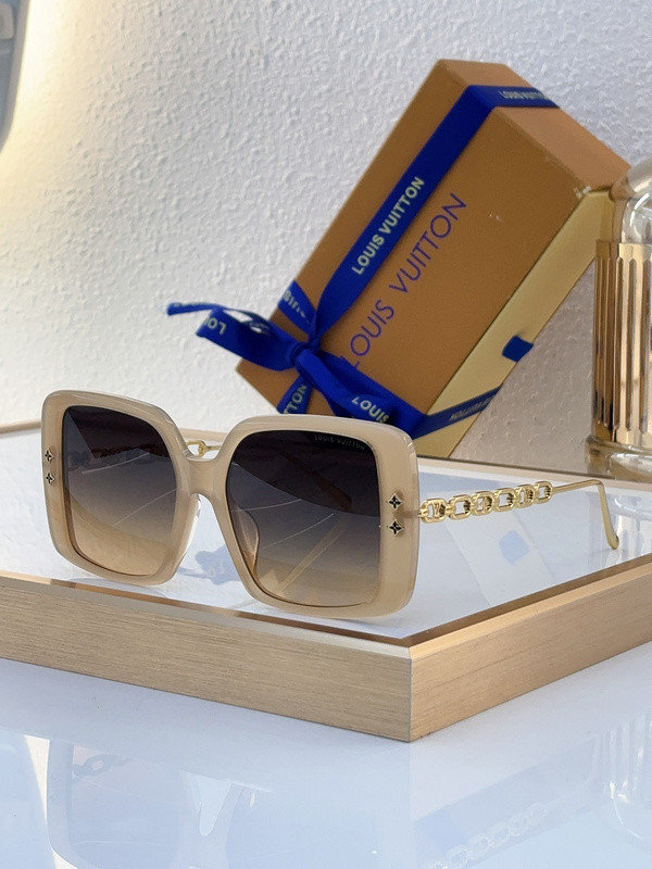 LV Sunglasses AAAA-4738