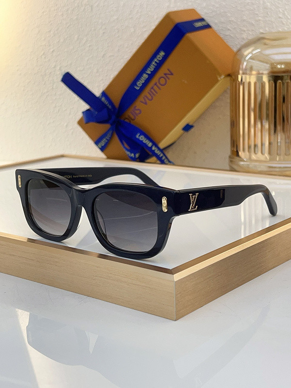 LV Sunglasses AAAA-4749