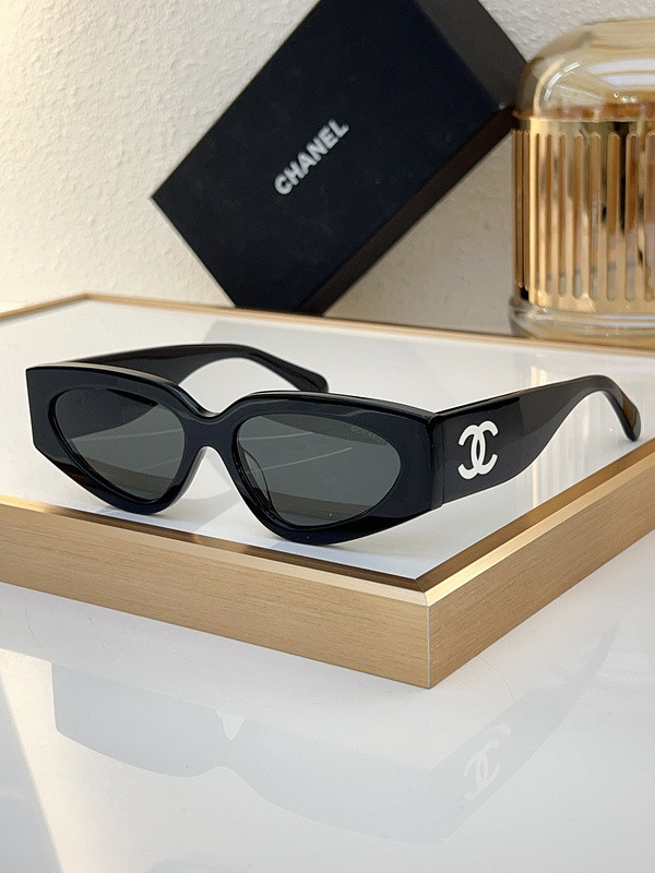 CHNL Sunglasses AAAA-4168