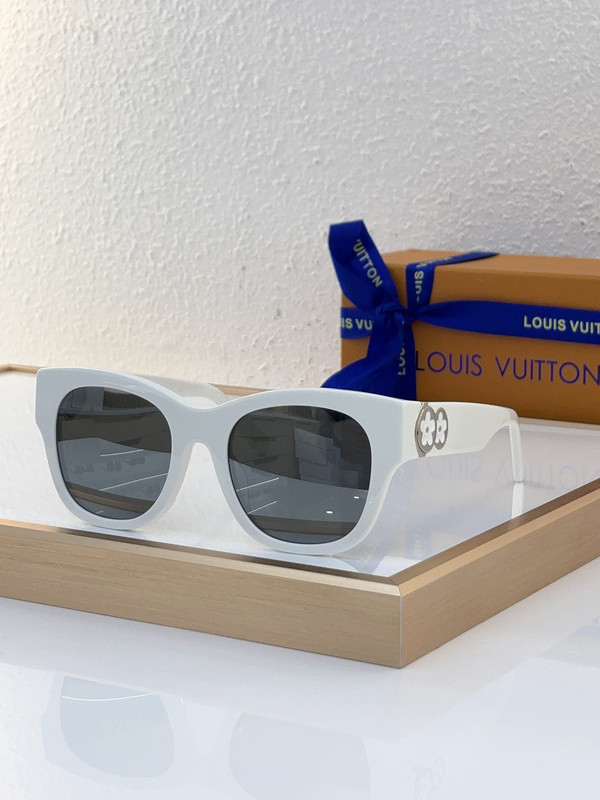 LV Sunglasses AAAA-4687