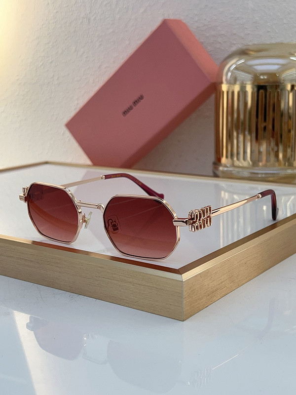 Miu Miu Sunglasses AAAA-1094