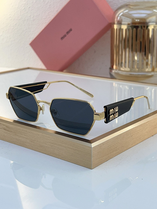 Miu Miu Sunglasses AAAA-1113