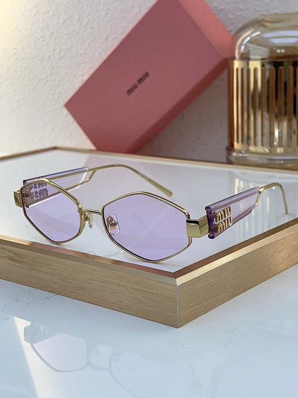 Miu Miu Sunglasses AAAA-1203
