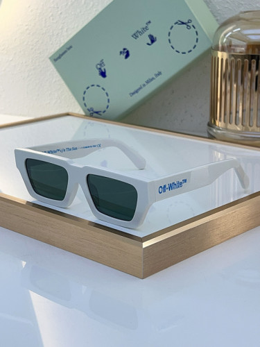 Off white Sunglasses AAAA-779