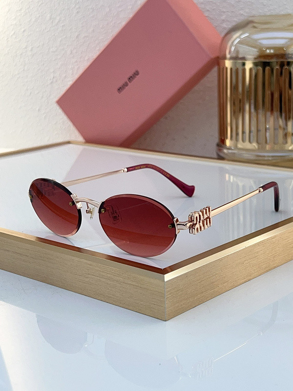 Miu Miu Sunglasses AAAA-1120