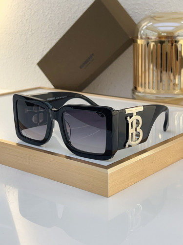 Burberry Sunglasses AAAA-2644
