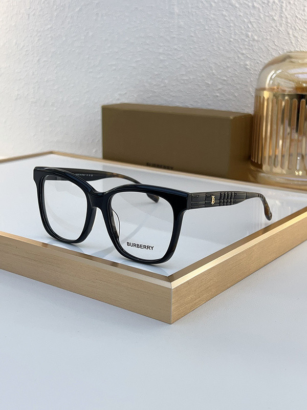 Burberry Sunglasses AAAA-2666