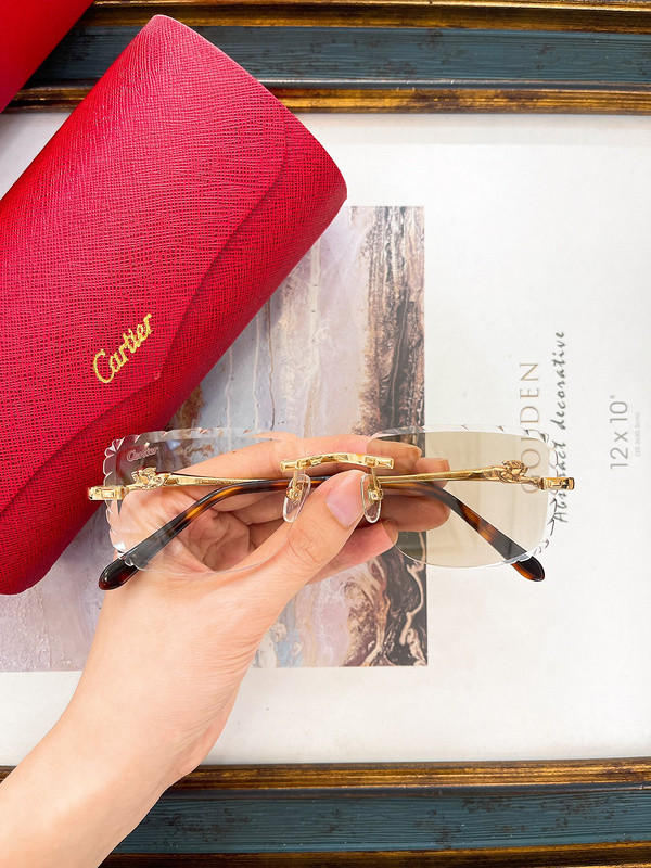 Cartier Sunglasses AAAA-7100