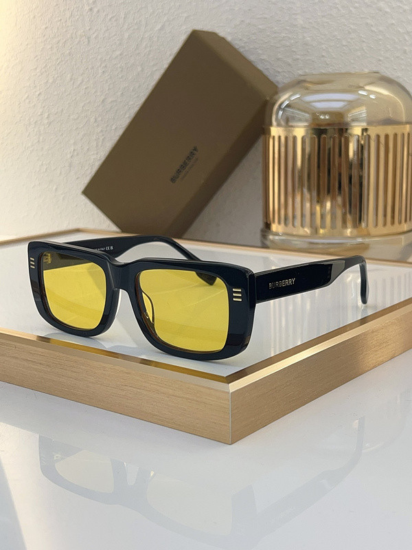Burberry Sunglasses AAAA-2741