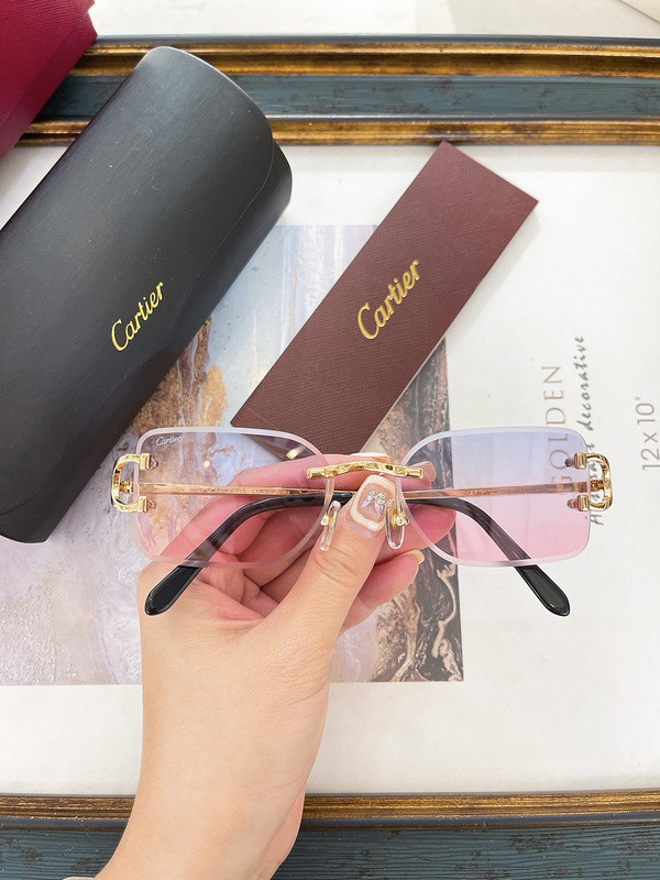 Cartier Sunglasses AAAA-7002