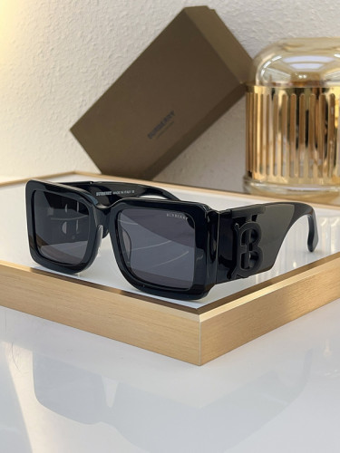 Burberry Sunglasses AAAA-2643