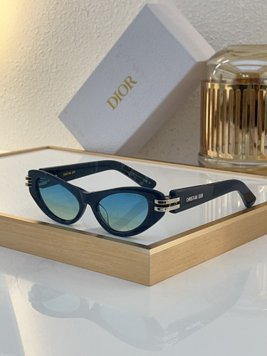 Dior Sunglasses AAAA-2907