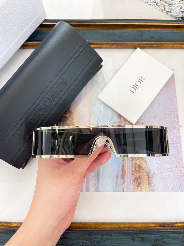 Dior Sunglasses AAAA-2925