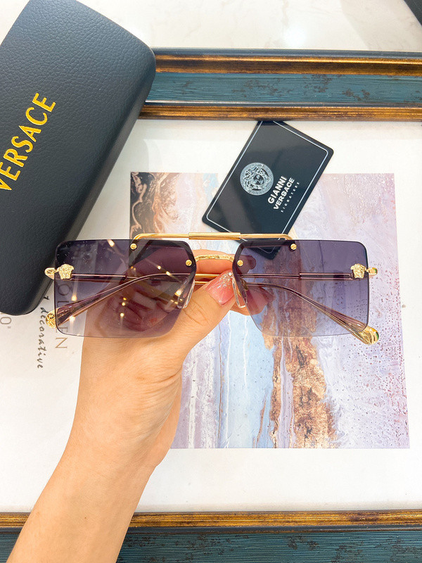 Versace Sunglasses AAAA-2822