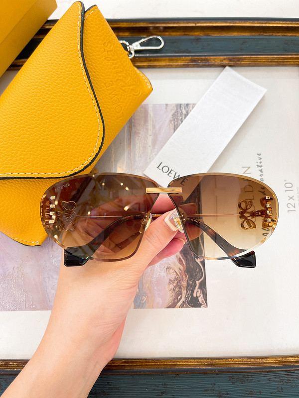 Loewe Sunglasses AAAA-482