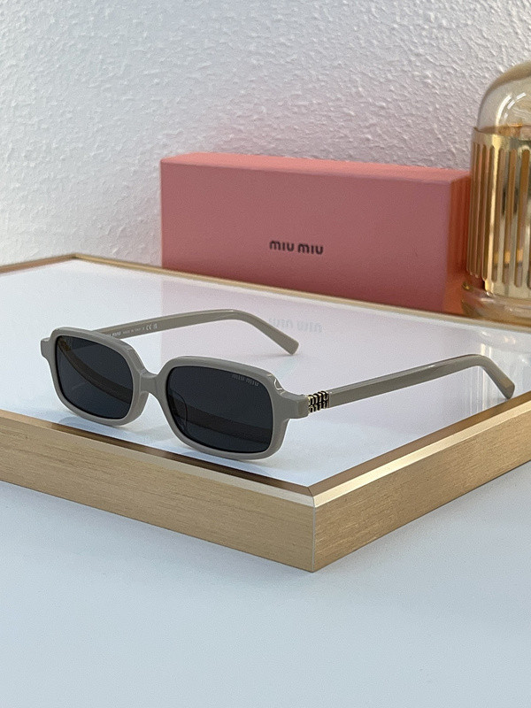 Miu Miu Sunglasses AAAA-1355