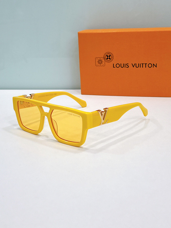 LV Sunglasses AAAA-5046