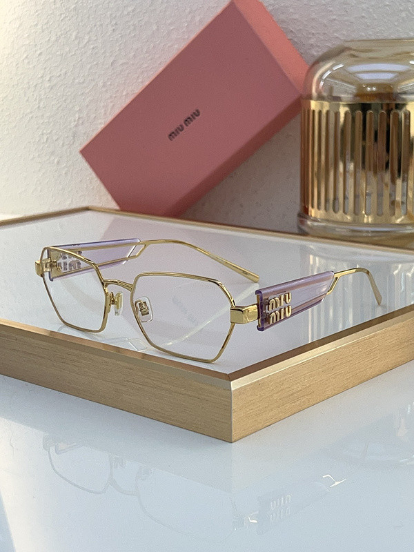 Miu Miu Sunglasses AAAA-1334