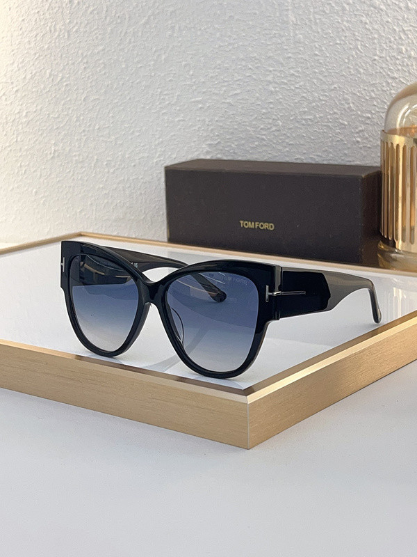 Tom Ford Sunglasses AAAA-3518