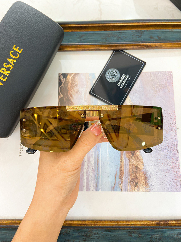 Versace Sunglasses AAAA-2936