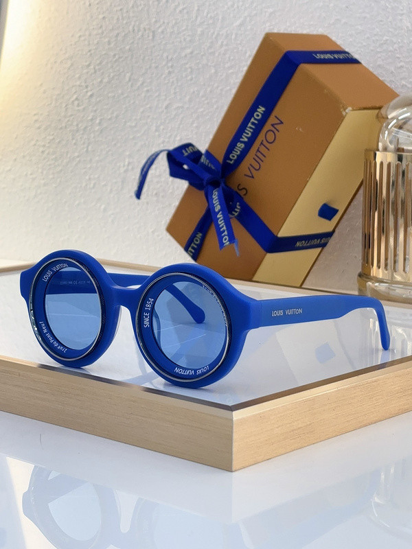 LV Sunglasses AAAA-5075