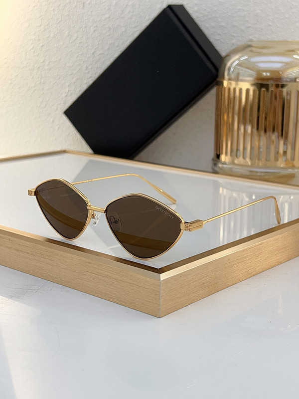 GIVENCHY Sunglasses AAAA-378