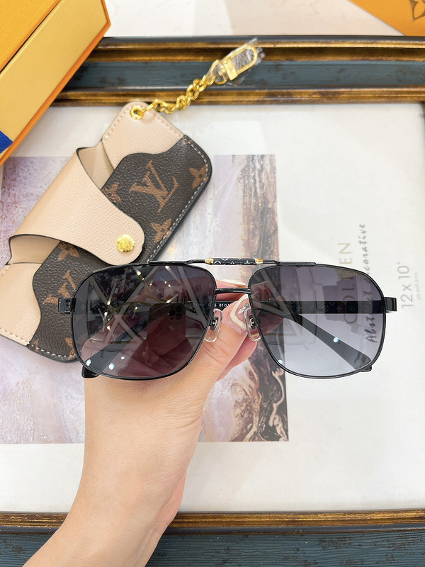 LV Sunglasses AAAA-4933