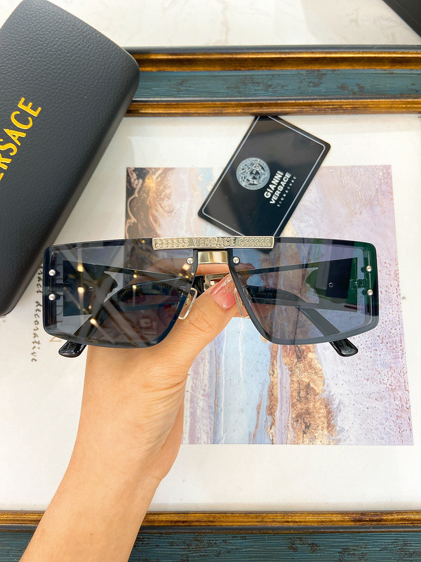 Versace Sunglasses AAAA-2940
