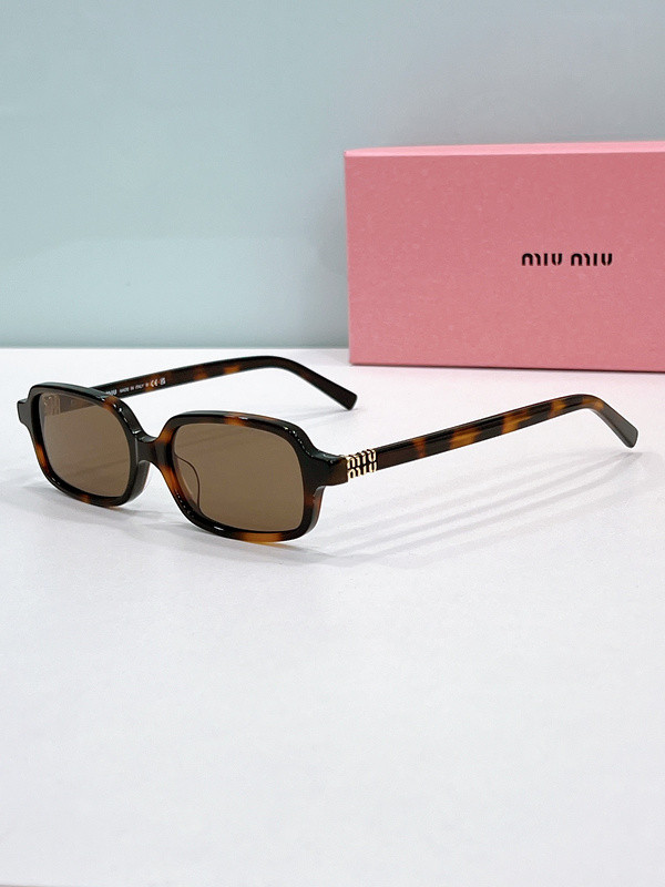 Miu Miu Sunglasses AAAA-1323