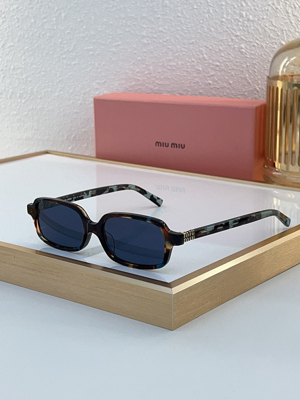Miu Miu Sunglasses AAAA-1353