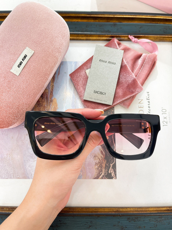 Miu Miu Sunglasses AAAA-1409