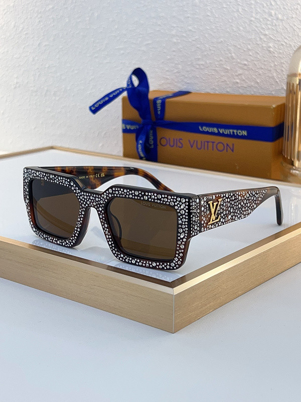 LV Sunglasses AAAA-5131
