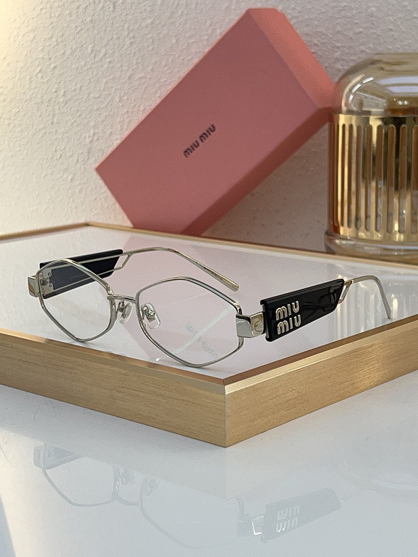 Miu Miu Sunglasses AAAA-1487