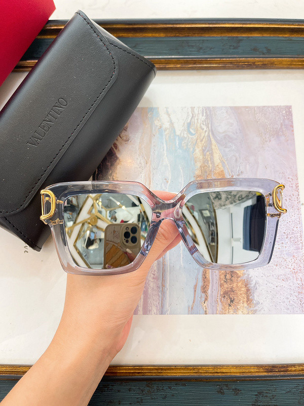 V Sunglasses AAAA-574