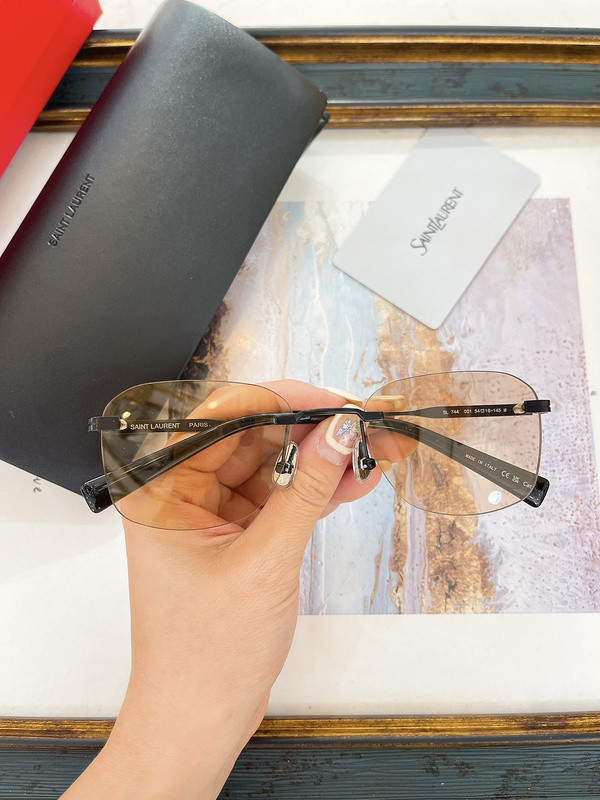 YL Sunglasses AAAA-943