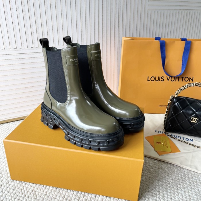 LV Women Shoes 1：1 Quality-1117